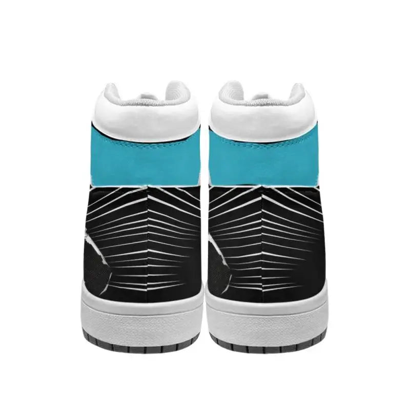 Ultra Style Court Street Sneakers