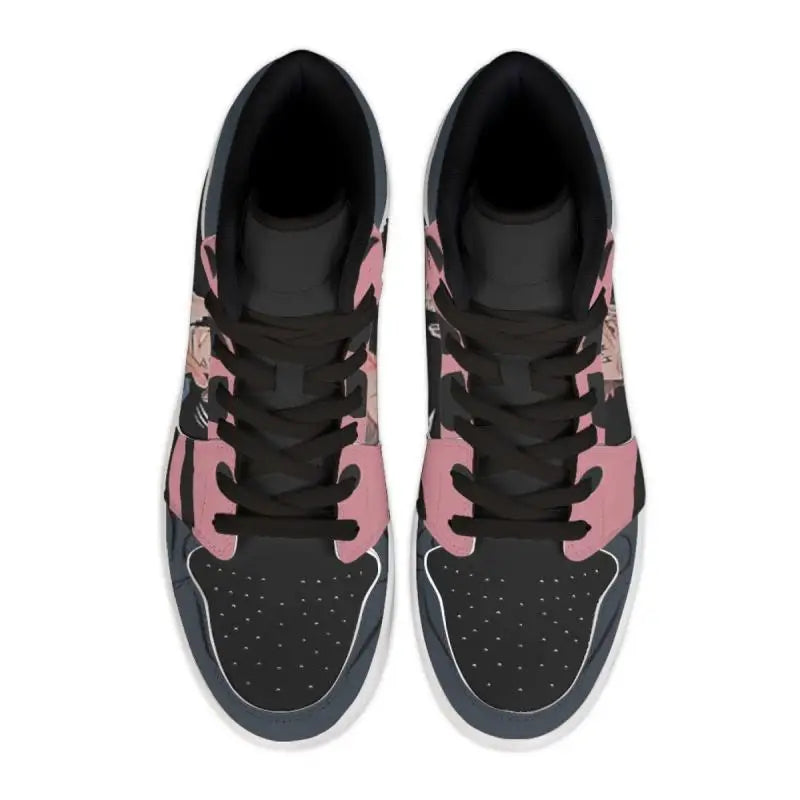 Ultra Style Court Street Sneakers