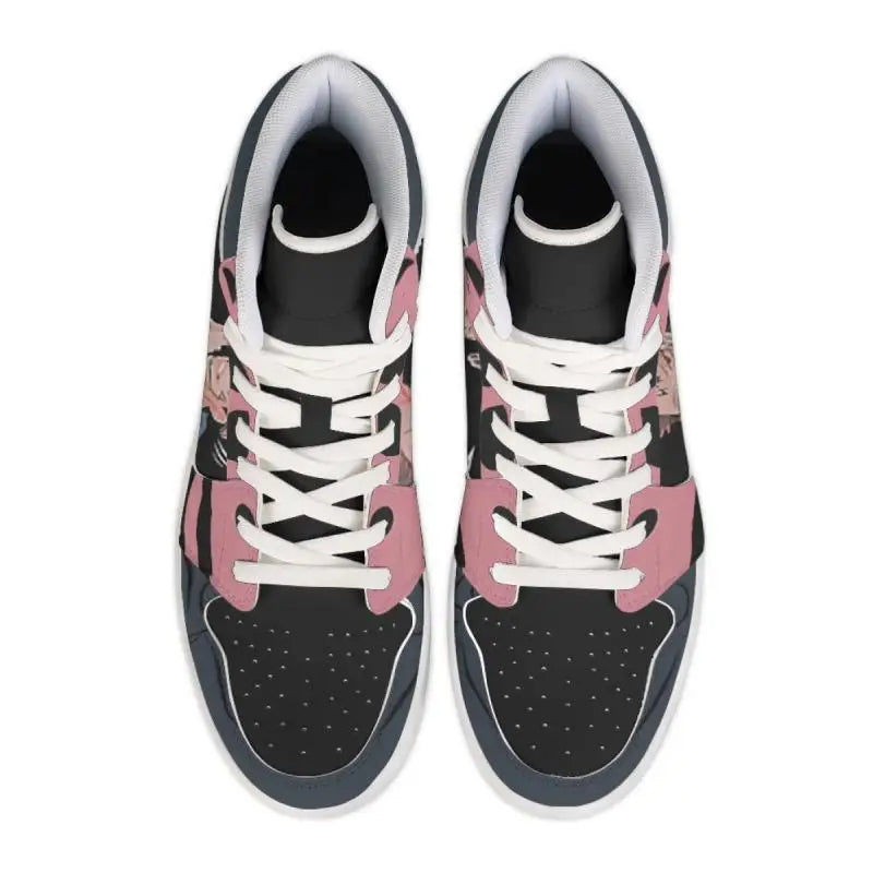 Ultra Style Court Street Sneakers